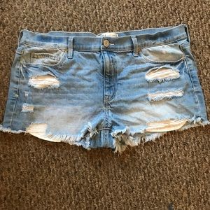 Women’s jean shorts